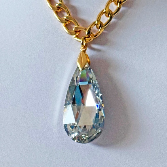 LARGE 2 ½ in. GENUINE CRYSTAL NECKLACE, by SHAY LOWE, LABRADOR COLOUR, PEAR SHAP - Picture 4 of 6